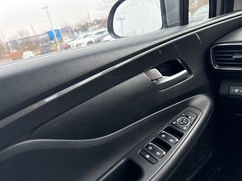 Used 2021 Hyundai Santa Fe SE image 11