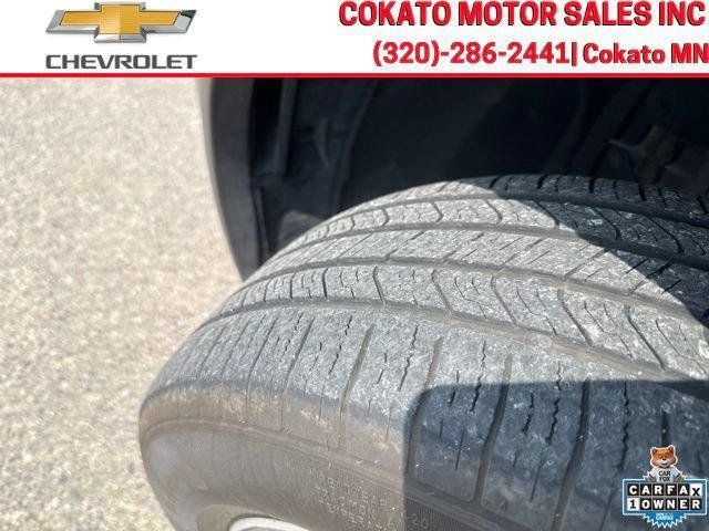 Used 2024 Nissan Rogue SV AWD/4WD image 9