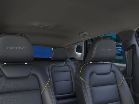 New 2026 Chevrolet Trax ACTIV FWD image 48