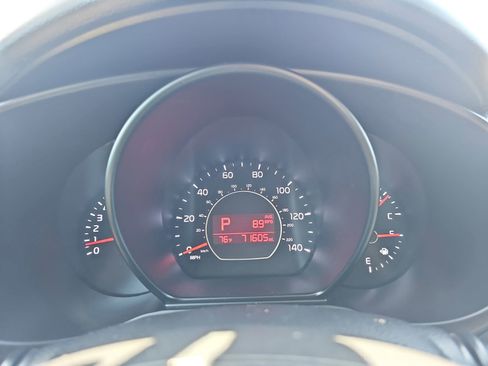 Used 2019 Kia Soul FWD image 20