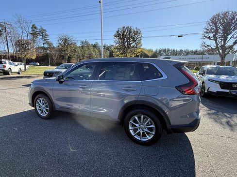 New 2026 Honda CR-V EX image 7