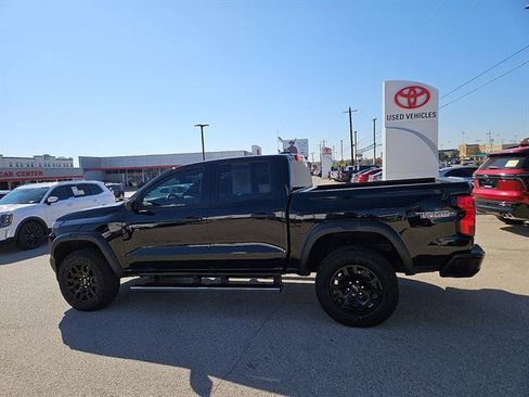 Used 2024 Chevrolet Colorado Trail Boss image 2