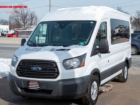 Used 2018 Ford Transit 150 XL image 6