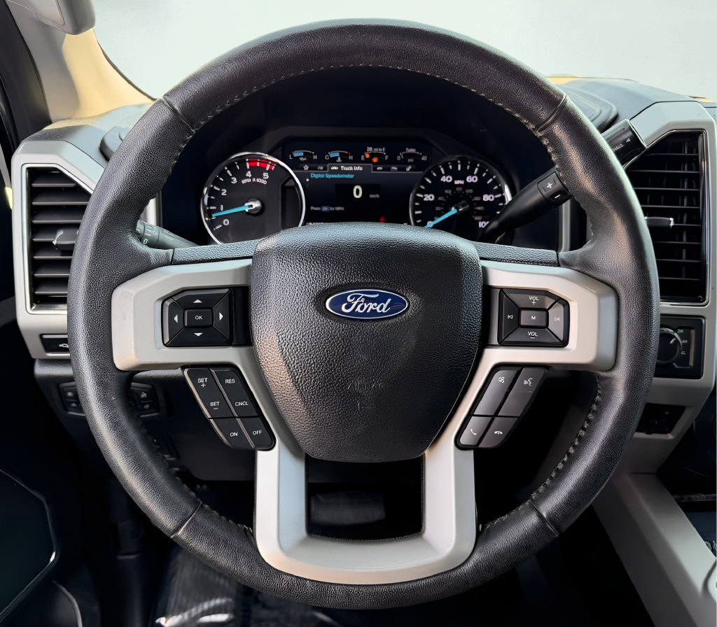 Used 2019 Ford F250 Lariat w/ Lariat Ultimate Package AWD/4WD image 44