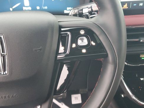 New 2026 Lincoln Corsair Reserve w/ Jet Appearance Package image 18