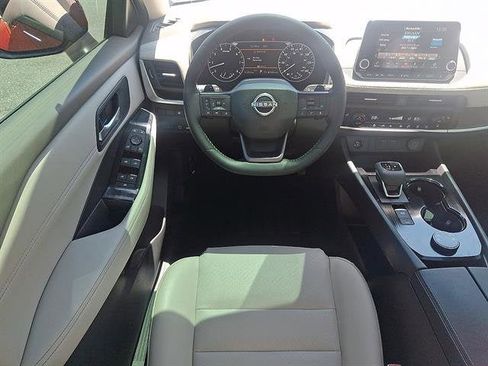 Certified 2026 Nissan Rogue SV w/ SV Premium Package AWD/4WD image 12