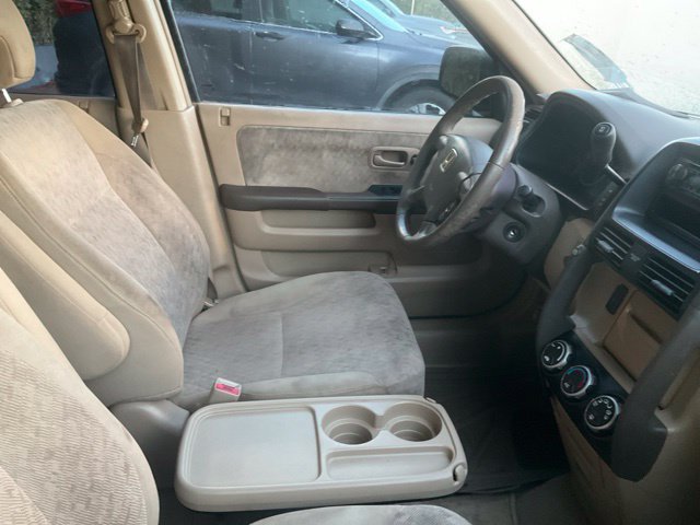 Used 2006 Honda CR-V LX image 3