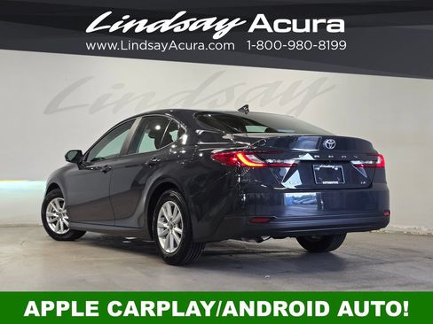 Used 2025 Toyota Camry LE FWD image 4