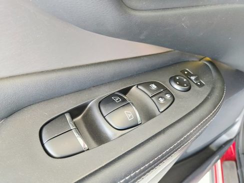 Used 2019 Nissan Murano SL w/ SL Technology Package FWD image 36