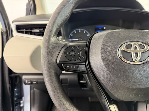 Used 2024 Toyota Corolla LE w/ LE Convenience Package FWD image 15