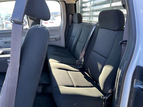 Used 2011 Chevrolet Silverado 3500 W/T image 16