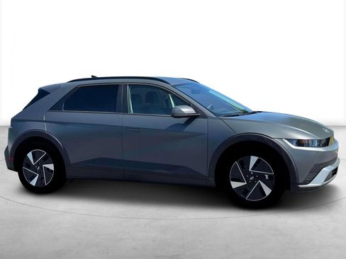 New 2026 Hyundai Ioniq 5 SEL RWD image 10