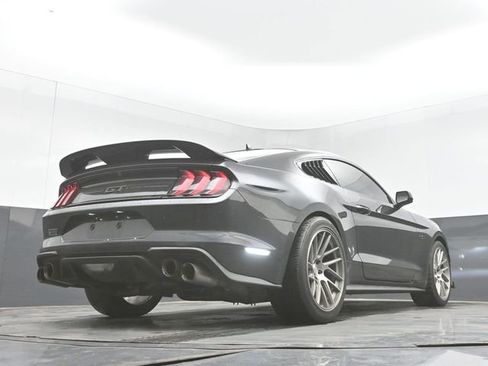 Used 2022 Ford Mustang GT RWD image 31
