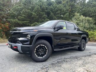 New 2026 Chevrolet Silverado EV Trail Boss video 1