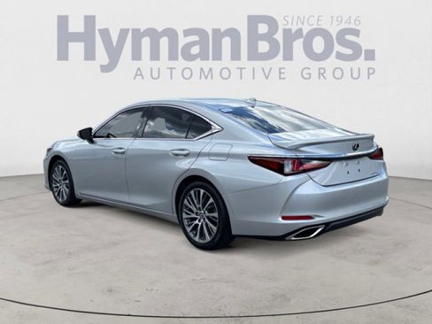 Used 2021 Lexus ES 350 w/ Premium Package image 5
