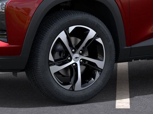 New 2026 Chevrolet Trax RS w/ Sunroof Package FWD image 9