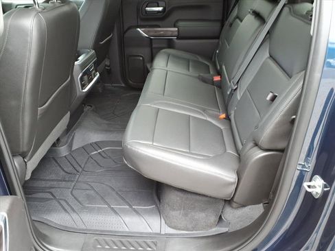 Used 2019 Chevrolet Silverado 1500 LTZ image 12