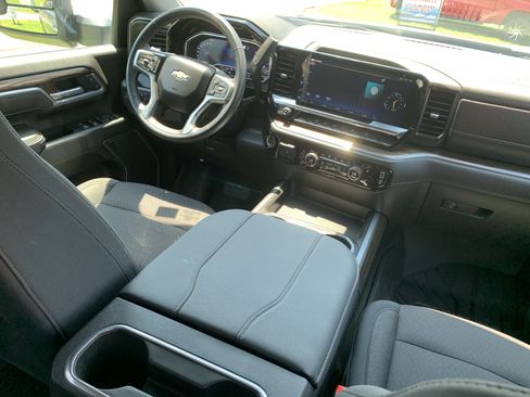 Used 2025 Chevrolet Silverado 2500 LT w/ All Star Edition AWD/4WD image 31