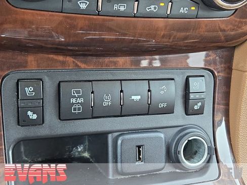 Used 2017 Buick Enclave Premium w/ Experience Buick Package AWD/4WD image 10