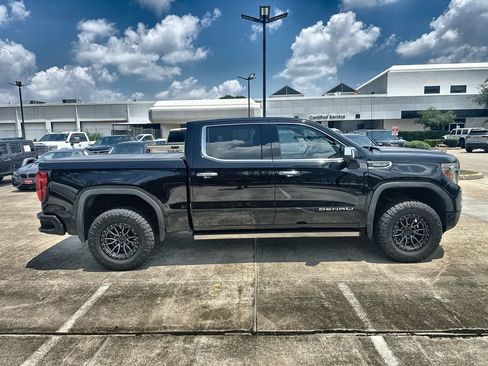 Used 2021 GMC Sierra 1500 Denali w/ Denali Ultimate Package AWD/4WD image 10