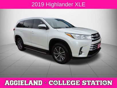 Used 2019 Toyota Highlander XLE