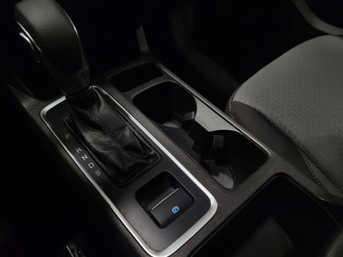 Used 2018 Ford Escape SE w/ SE Sync 3 Package image 26