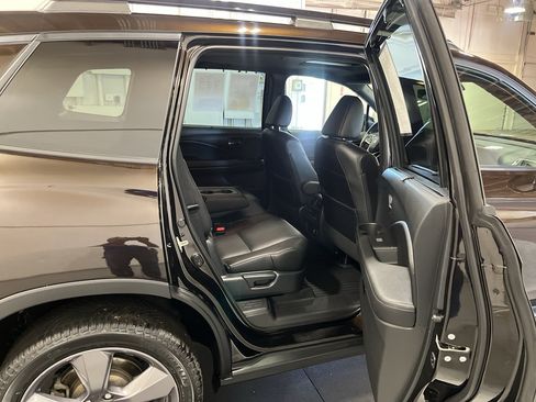 Used 2020 Honda Passport Touring image 16