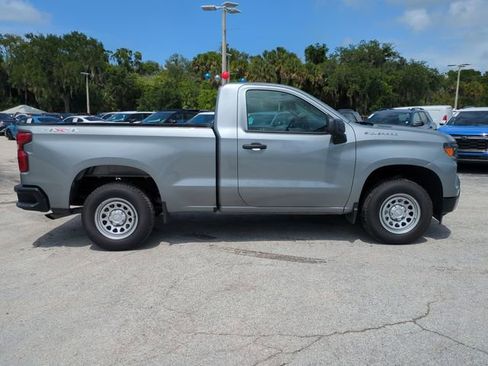 Certified 2025 Chevrolet Silverado 1500 W/T AWD/4WD image 3