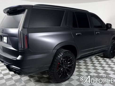 Used 2025 Cadillac Escalade V w/ LPO, Floor Liner Package AWD/4WD image 5