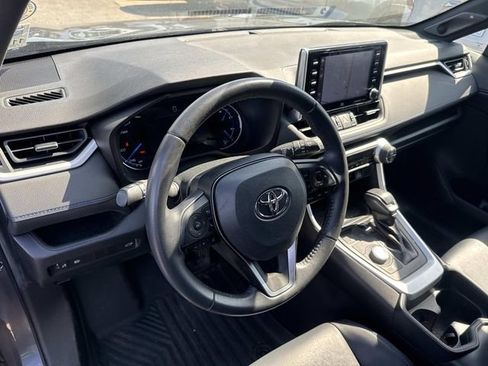 Used 2020 Toyota RAV4 XSE AWD/4WD image 24