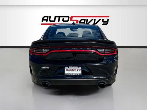 Used 2022 Dodge Charger R/T w/ Blacktop Package RWD image 6