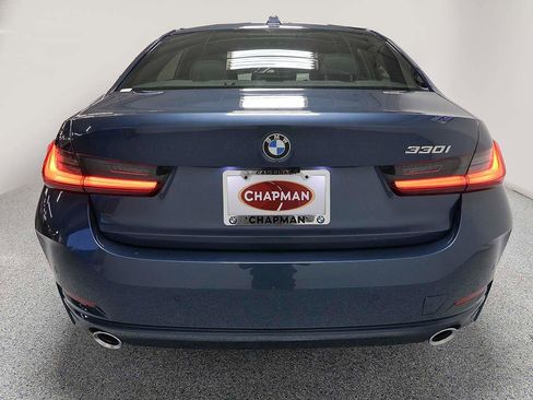 Used 2026 BMW 330i Sedan w/ Convenience Package image 4