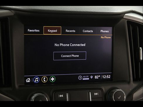 Used 2024 GMC Terrain AT4 w/ Tech Package AWD/4WD image 11