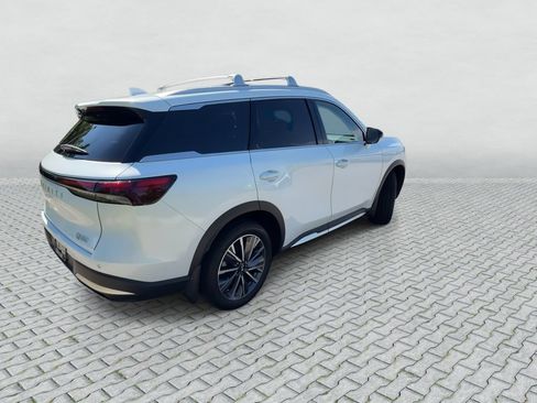Certified 2026 INFINITI QX60 Luxe w/ Cargo Package FWD image 8