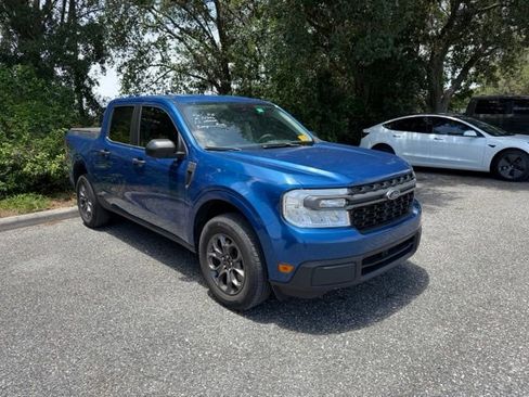 Used 2023 Ford Maverick XLT FWD image 7