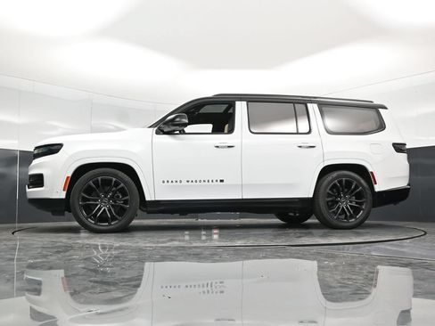 Used 2024 Jeep Grand Wagoneer Series II Obsidian w/ Quick Order Packagew 28T AWD/4WD image 66