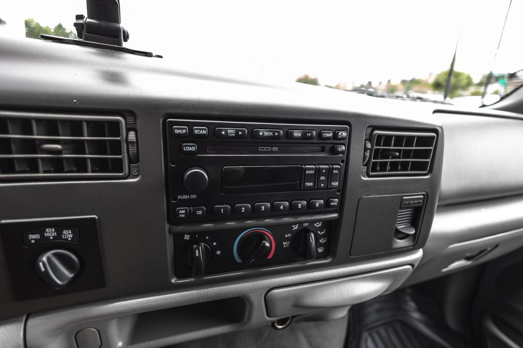 Used 2002 Ford F250 XLT AWD/4WD image 11