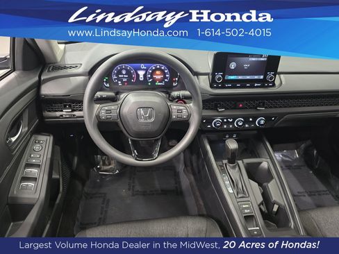 Certified 2025 Honda Accord SE image 11