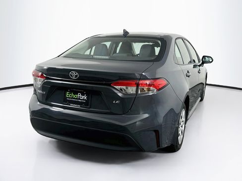 Used 2025 Toyota Corolla LE FWD image 9