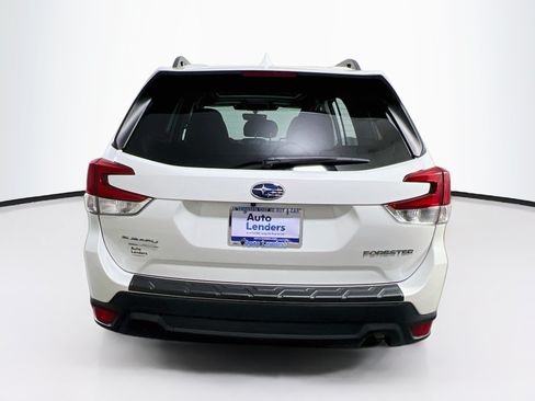 Used 2023 Subaru Forester Premium AWD/4WD image 6