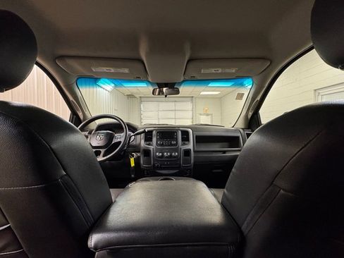 Used 2014 RAM 1500 Express image 17