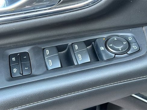 Used 2024 Chevrolet Tahoe LT image 12