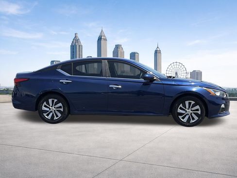 Used 2020 Nissan Altima 2.5 S w/ Driver Assist Package FWD image 24