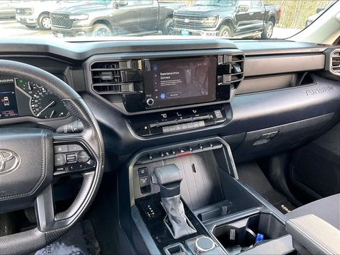 Used 2024 Toyota Tundra SR5 AWD/4WD image 17