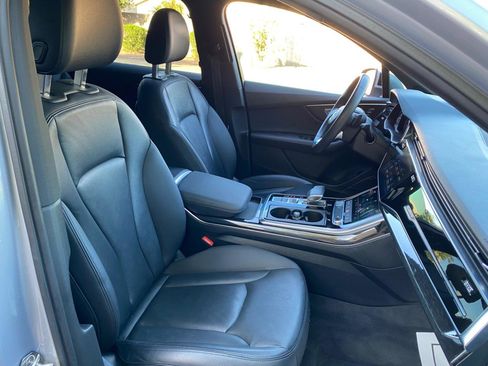 Used 2020 Audi Q7 2.0T Premium Plus AWD/4WD image 56