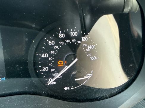 Certified 2021 Toyota Sienna XSE w/ XSE Plus Package image 10