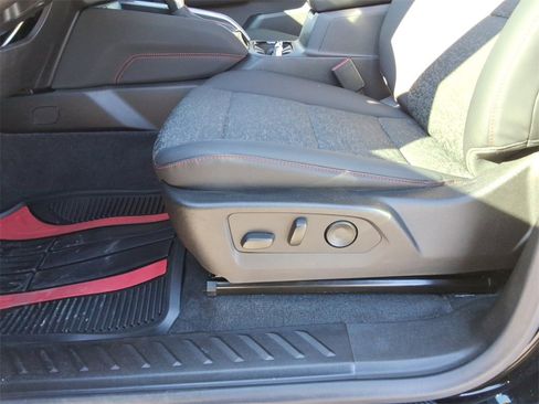 Certified 2023 Chevrolet Colorado Z71 w/ Z71 Convenience Package 2 image 25