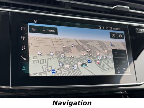 Used 2022 Audi Q7 Premium Plus image 5