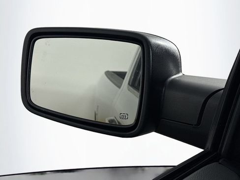 Used 2021 RAM 1500 Classic SLT w/ Electronics Group RWD image 38