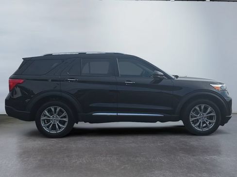 Used 2024 Ford Explorer Limited w/ Equipment Group 301A AWD/4WD image 6